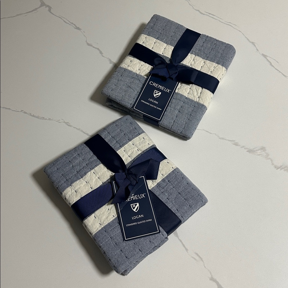 Cremieux Standard Quilted Shams Set